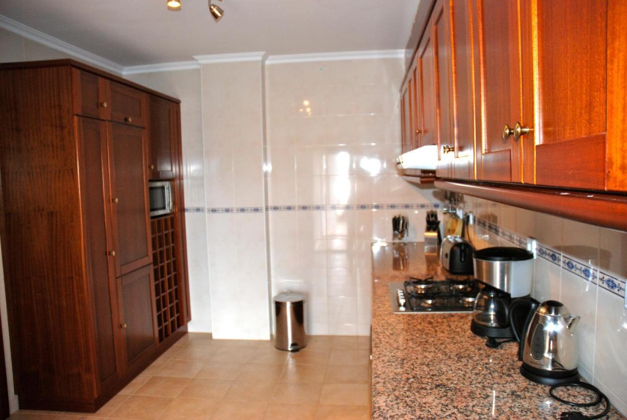 Ocean - Duplex Apartment 65M From The Beach With Pool And Parking Sao Martinho do Porto Εξωτερικό φωτογραφία