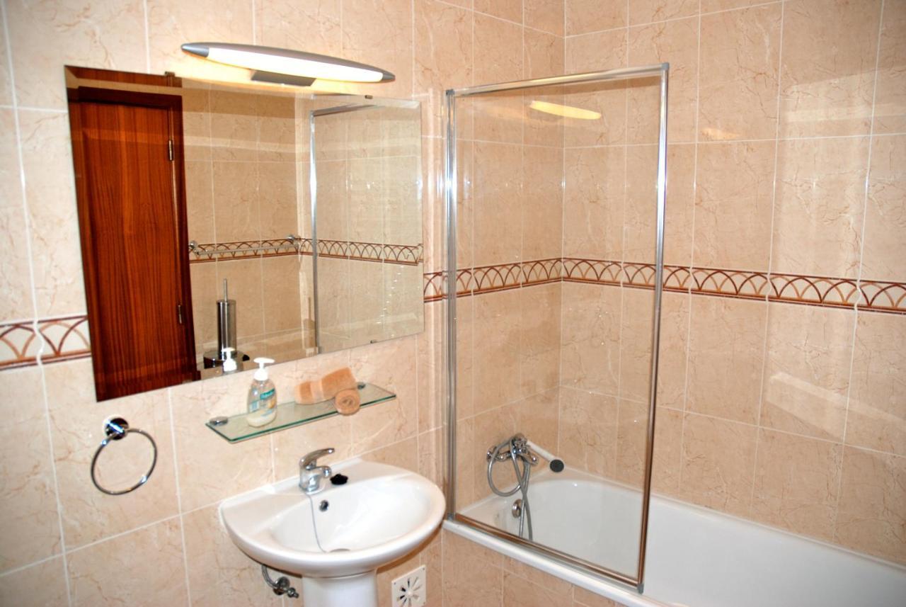 Ocean - Duplex Apartment 65M From The Beach With Pool And Parking Sao Martinho do Porto Εξωτερικό φωτογραφία