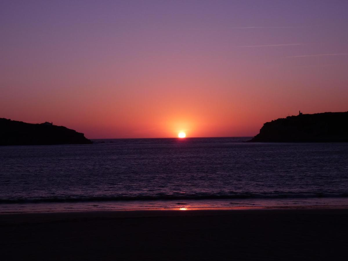 Ocean - Duplex Apartment 65M From The Beach With Pool And Parking Sao Martinho do Porto Εξωτερικό φωτογραφία